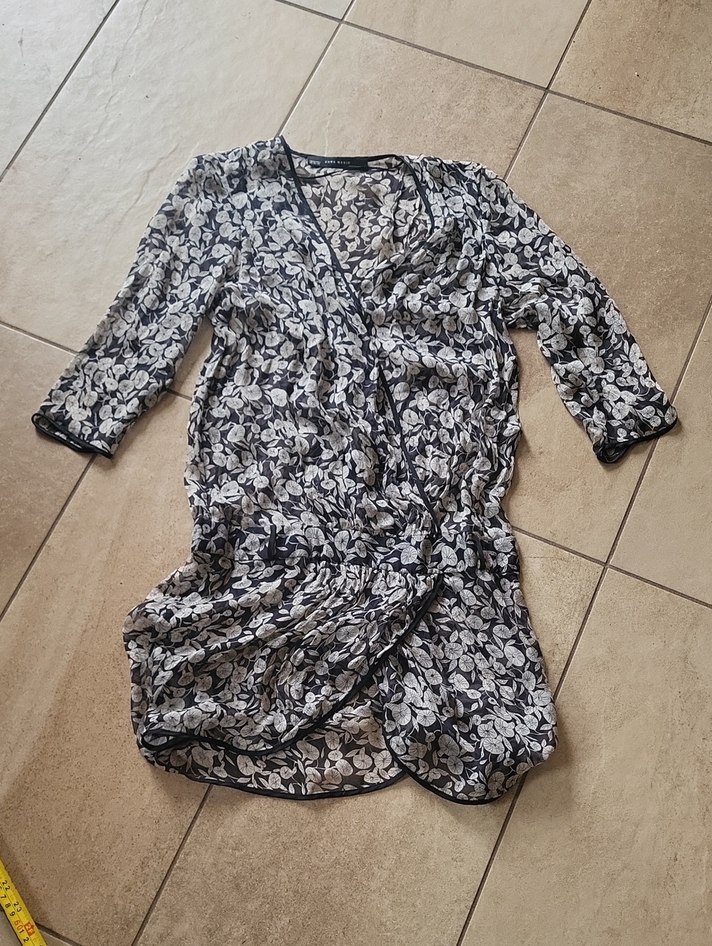 EUC 100% Silk Blouse XS
